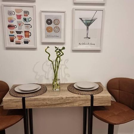 Apartamento En Pleno Centro Madrid Luaran gambar